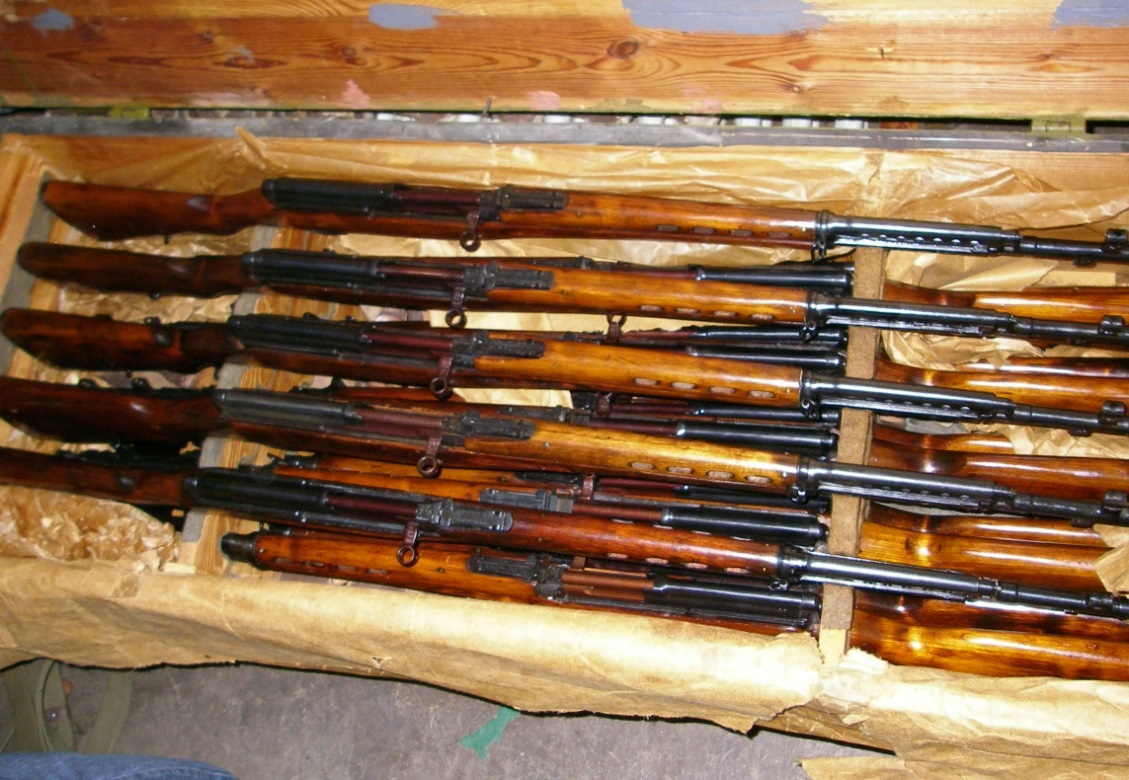 В такой смазке оно хранится