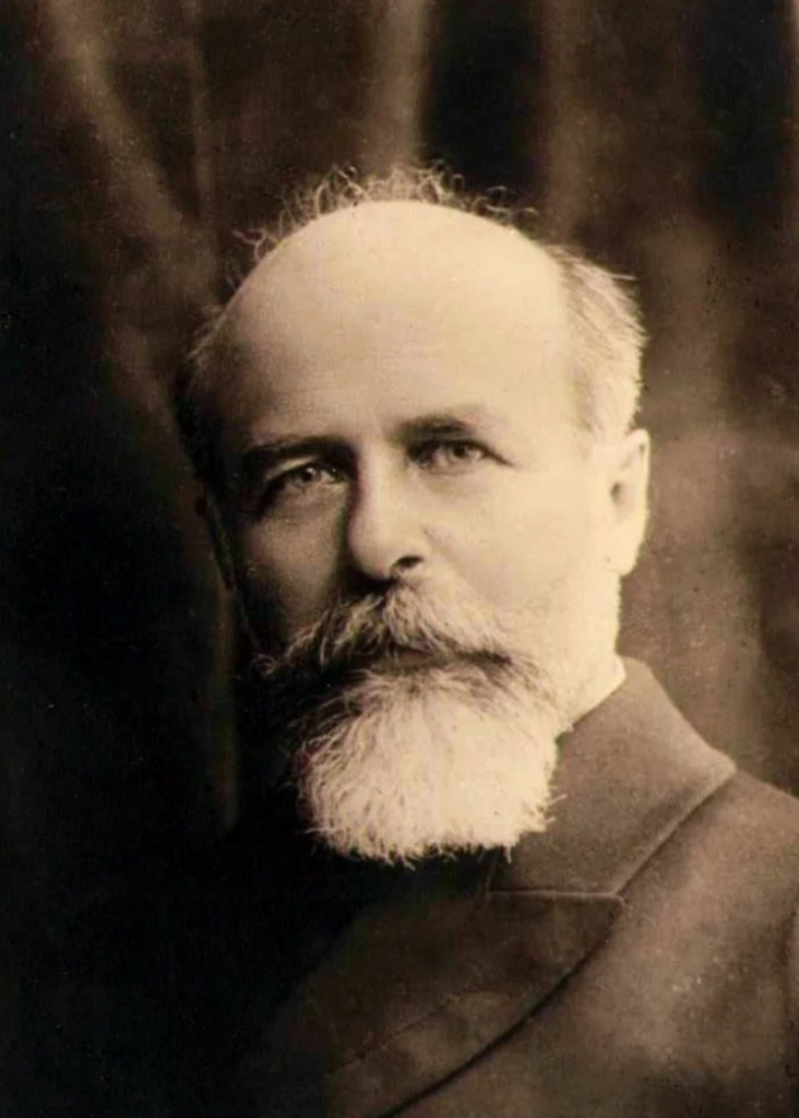 Борис Ильич Гладков (1847–1921), российский  адвокат, присяжный поверенный, общественный деятель, духовный писатель, председатель учреждённого им Всероссийского трудового союза христиан-трезвенников: