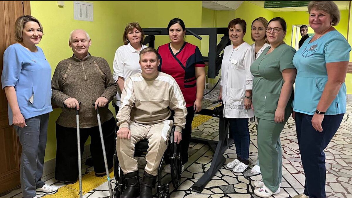    Маломобильный уфимец создал тренажер для больницы