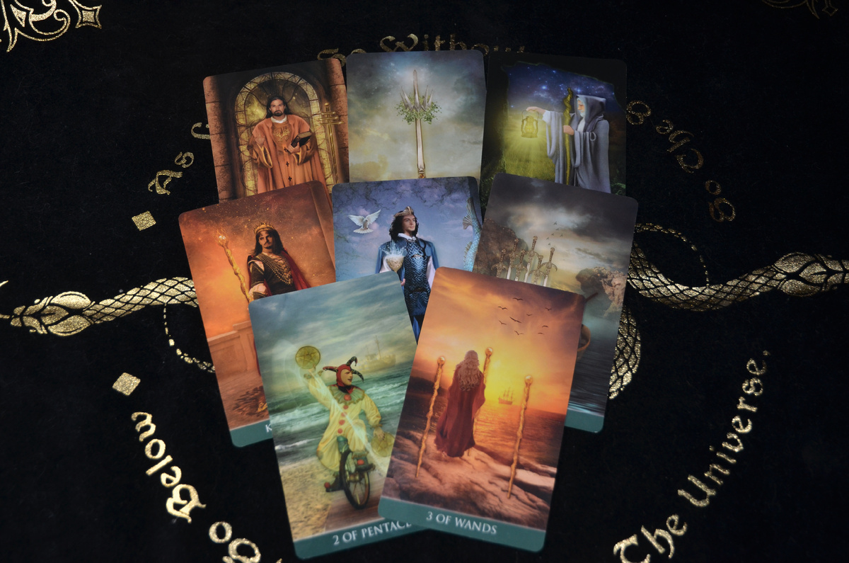 Расклад на Таро: Что я осознал в разлуке с тобой: откровенные мысли мужчины.