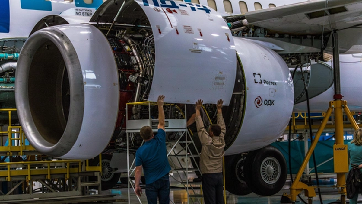 На фото: двигатели отечественного магистрального самолета МС-21 проходят испытания на Иркутском авиационном заводе. Источник фото: https://ircity.ru/text/transport/2024/08/26/73995017/