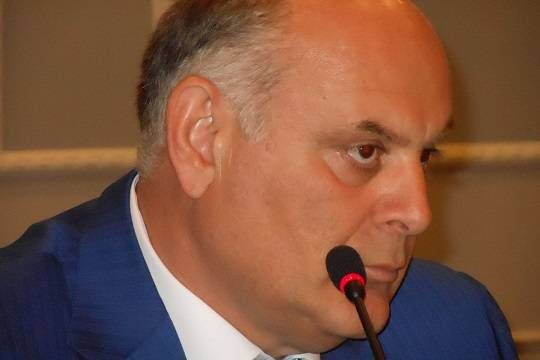    Президент Абхазии пообещал уйти в отставку при одном условии