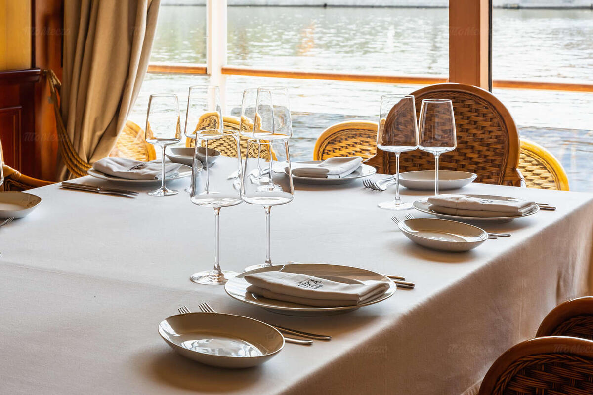 Ресторана "Чайка", моя любовь.