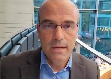    Депутат Бундестага призвал Евросоюз работать ради собственной выгоды, а не США