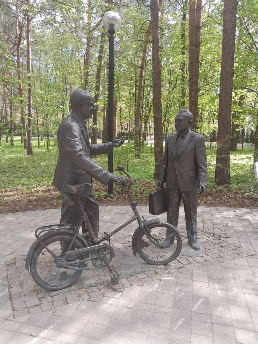 фото для статьи любезно предоставлено автором Телеграмм - канала «Городские открытки»: https://t.me/city_postcard