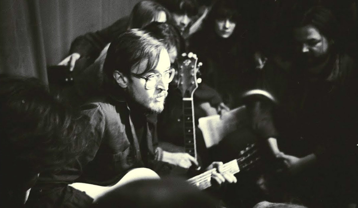 "Каждая настоящая песня — это чудо. Любое творчество от сердца — чудо"