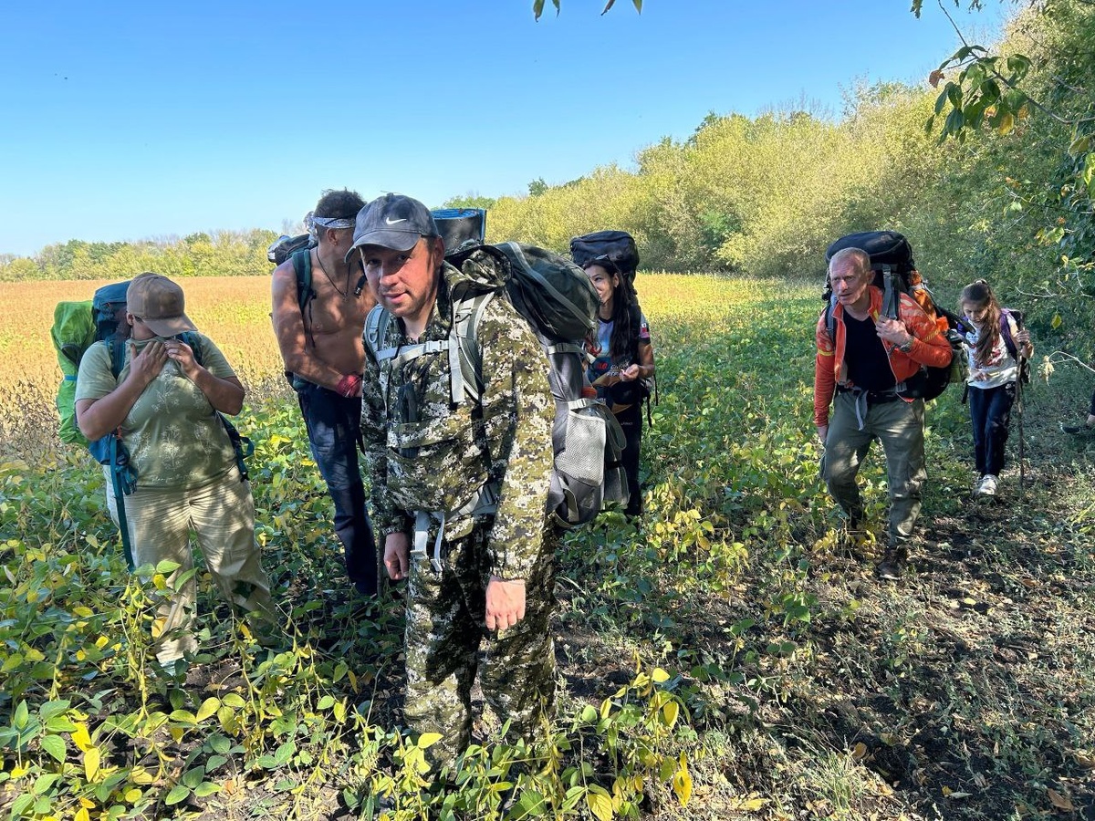 Наш маршрут составил 22 км. по грунтовой дороге лугам горам и полям.