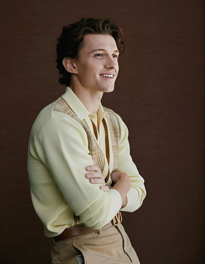 Британский актер Томас Стэнли Холанд. От ребенка, игравшего в мюзикле до Голивудской звезды? Бросил алкоголь? Следит за своей девушкой?