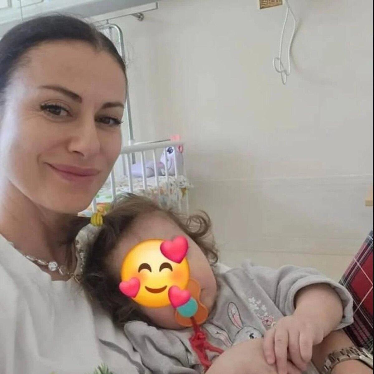    Анна Ковальчук с ребенком соцсети