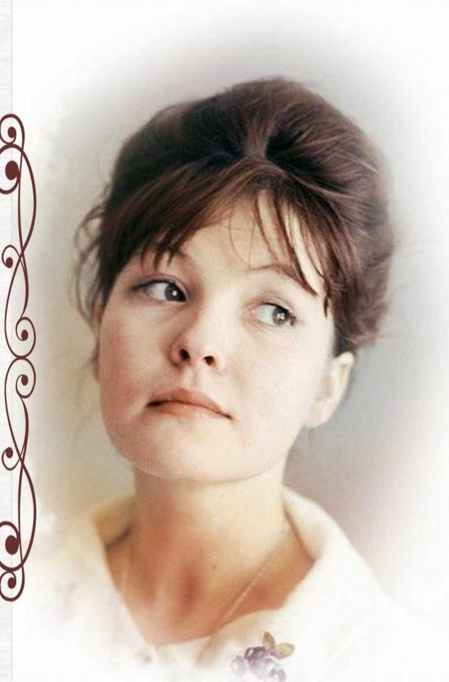 Белла Ахмадулина.  Я думала, что ты мой враг. Стихотворение.