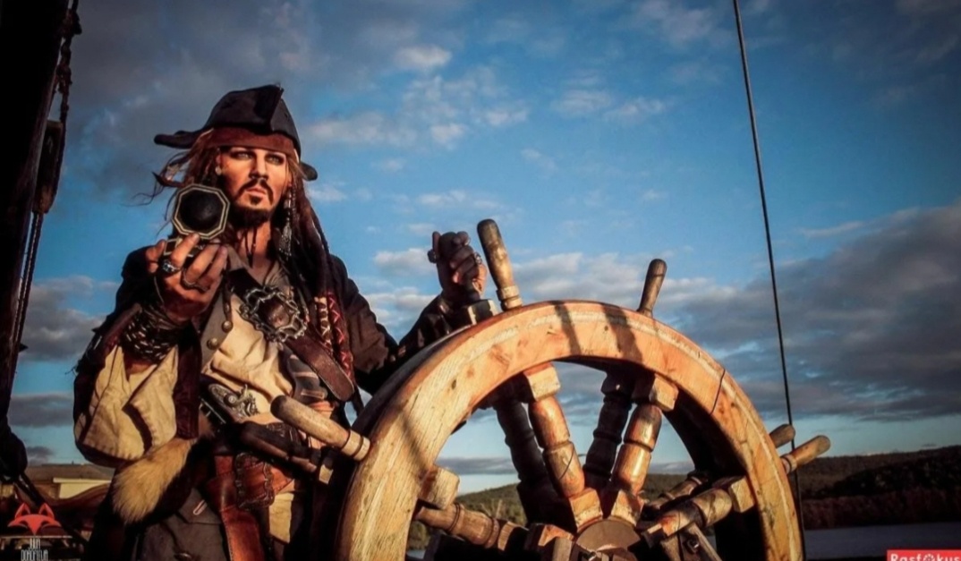 Вот примерно так бродил я в поисках своего друга. 