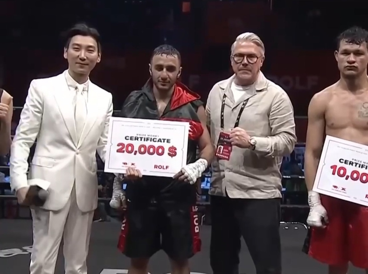    Боксер из Оренбурга Габил Мамедов выиграл первый поединок на IBA Kunlun Fight World Cup
