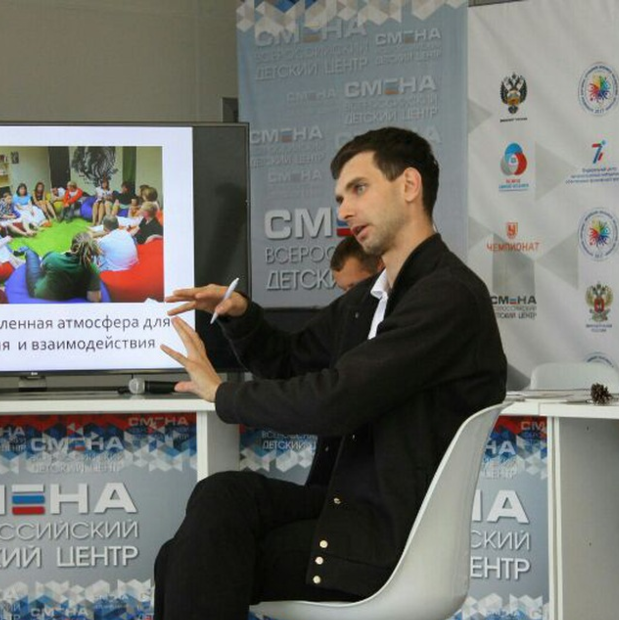 Светлый Алексей Викторович - проректор АГПУ 