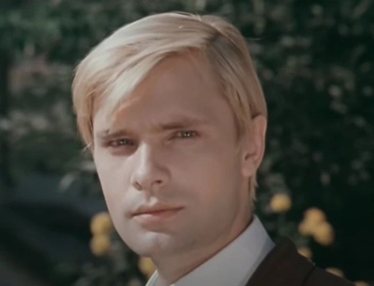 © Стоянка поезда – две минуты / ТО «Экран»