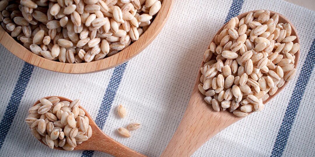 Люди после 50 должны есть эту крупу, полезнее ее вы не найдете. Крупа, которой нет цены. И вот почему