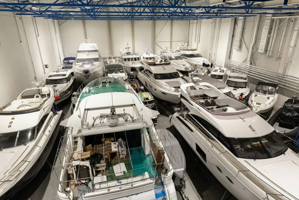 Зимнее хранение катеров