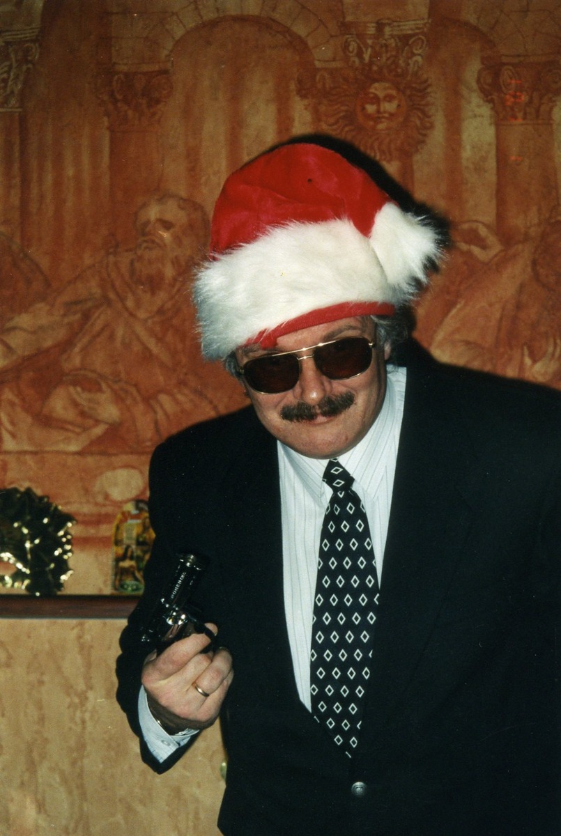 Празднование Нового года в итальянском ресторане, Санкт-Петербург, 2001 год