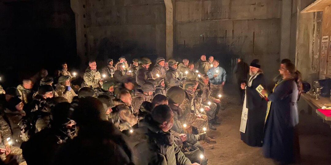 Молитва русских штурмовиков перед боем