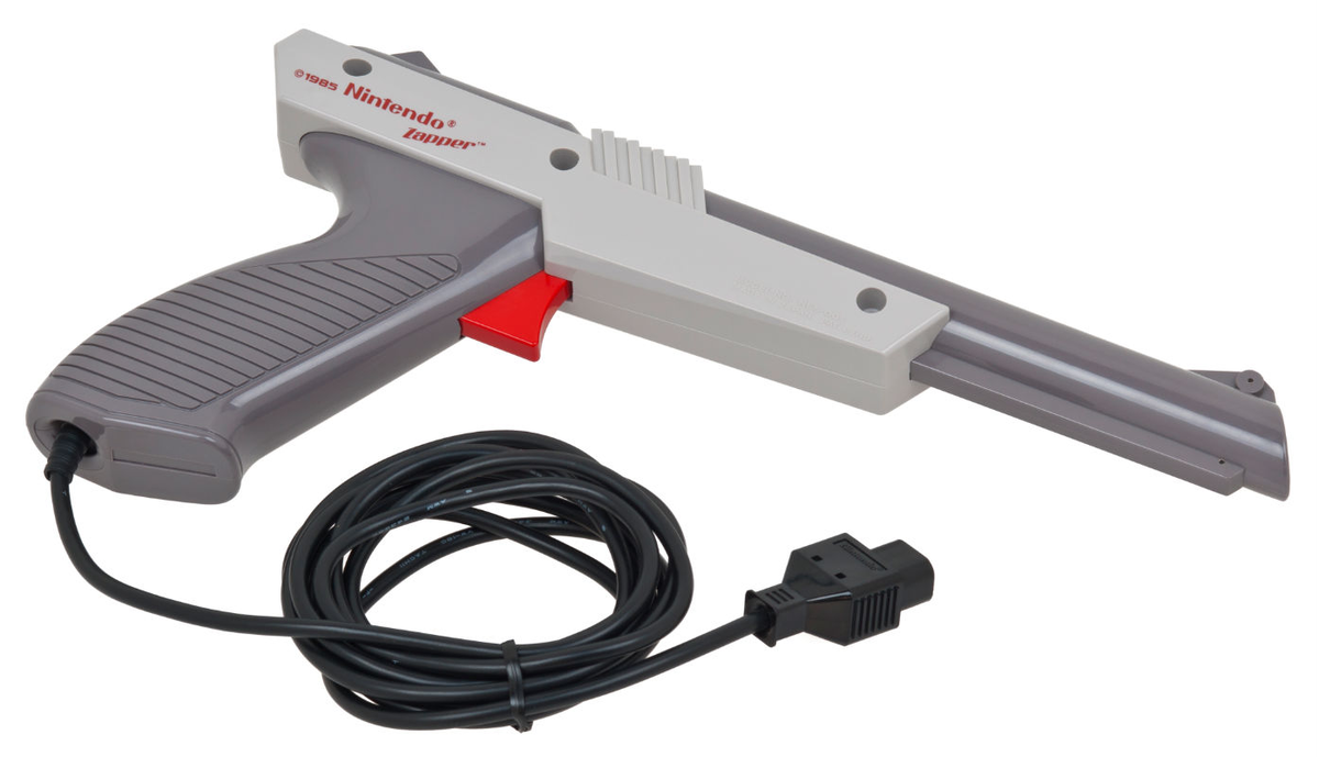 Оригинальный NES Zapper (у меня такой был!)
