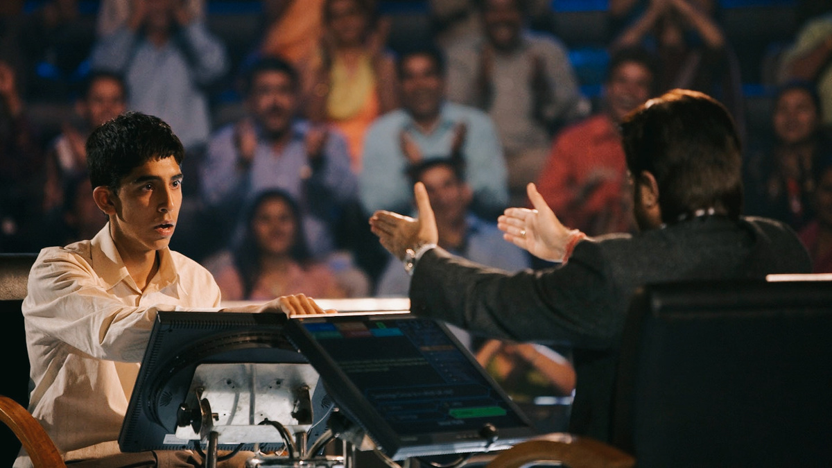 Кадр из фильма «Миллионер из трущоб»