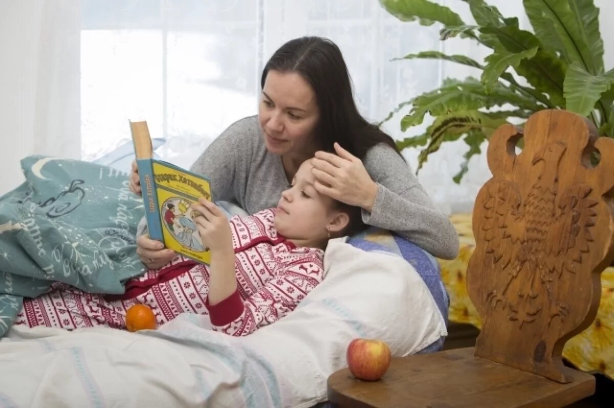    Чтение сказок на ночь - хороший способ привить ребенку любовь к книгам.