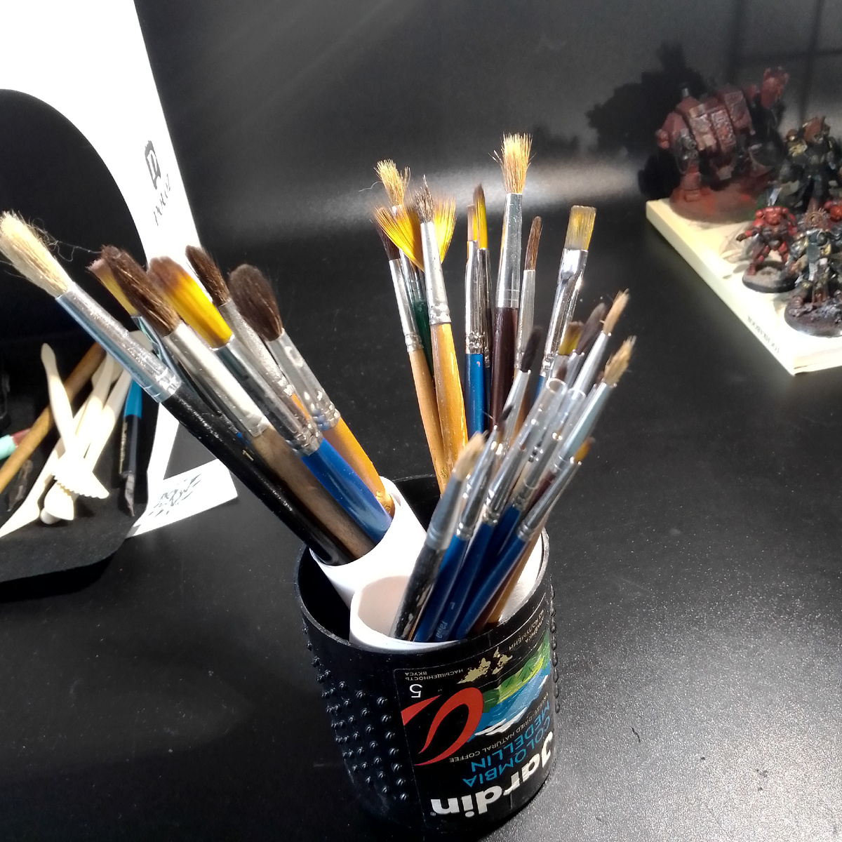 Кисточек скопилось довольно много