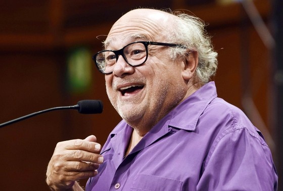    Денни Де Вито