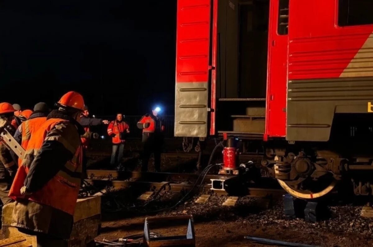    Вагон сошел с рельсов в Ленинградской области