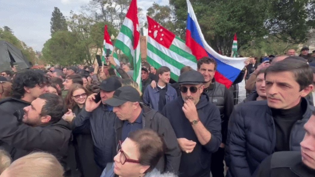    телеграм-канал журналиста Дмитрия Смирнова