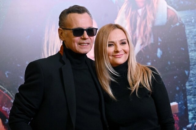    Певец Владимир Левкин с супругой актрисой Марусей Левкиной (Мариной Ичетовкиной). Фото:  РИА Новости/ Кирилл Каллиников