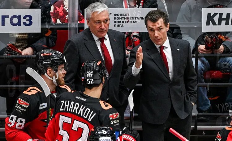    Источник фото: ХК «Авангард»