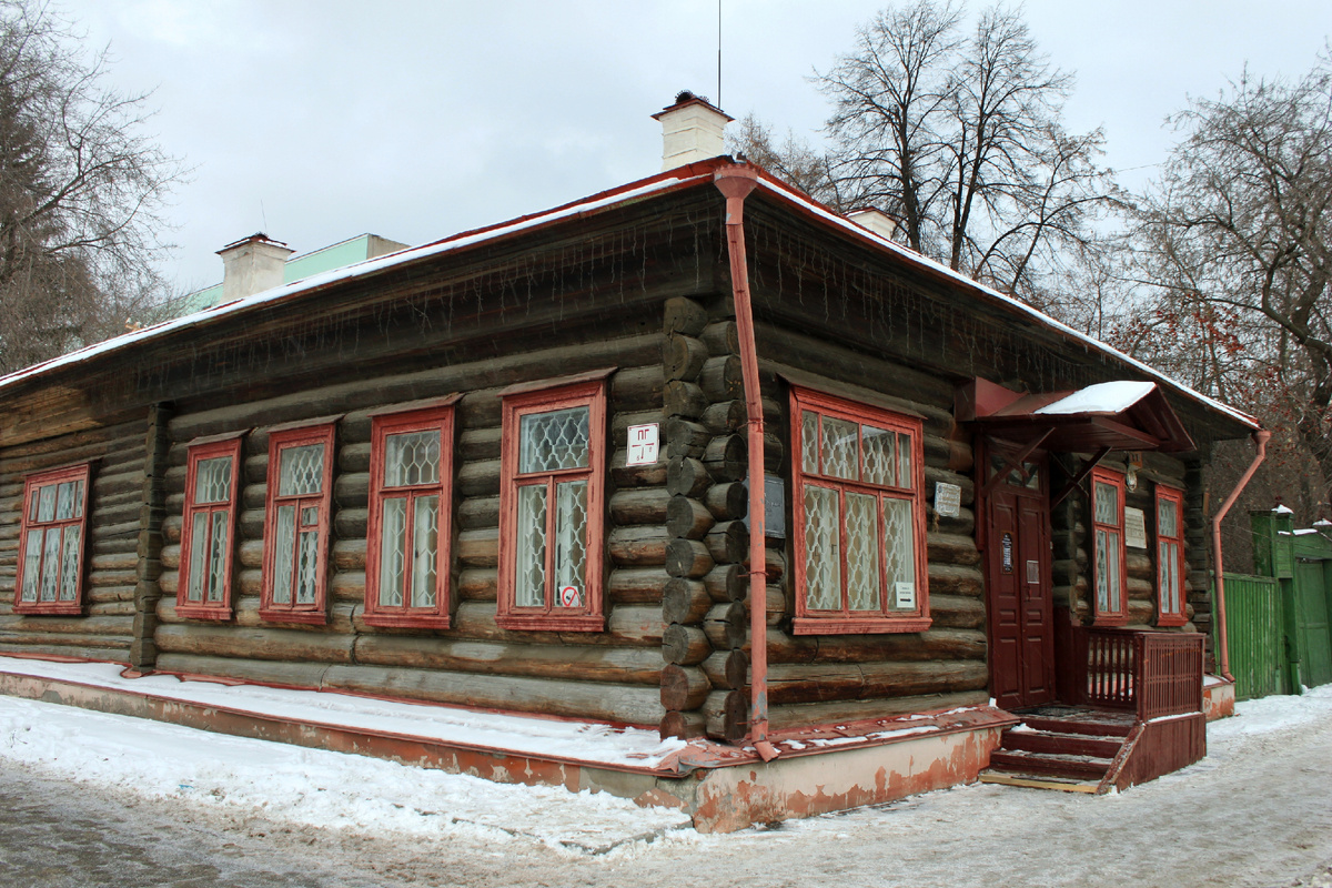 Фото автора. Мемориальный дом-музей П. П. Бажова, был открыт в 1969 году 