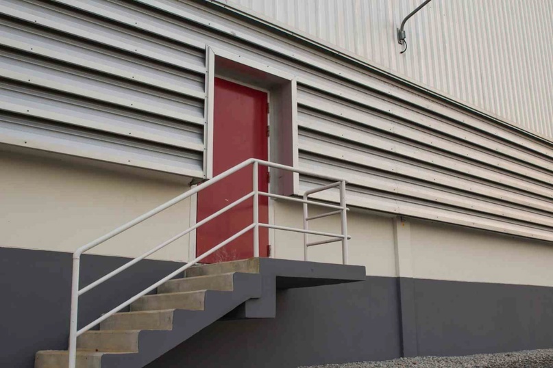 Противопожарные двери для складских помещений