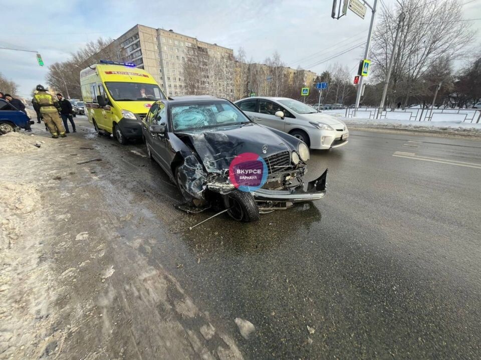    ДТП на Солнечной поляне. Источник: Страховой аварком, t.me/vkurse22