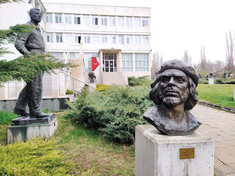 Музей социалистического искусства в Софии. Фото автора.