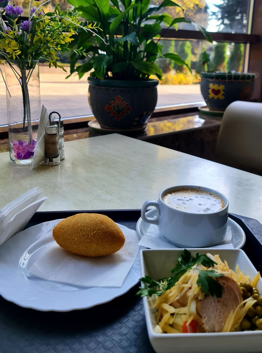 Волгоград котлеты по-Киевски октябрь 2024