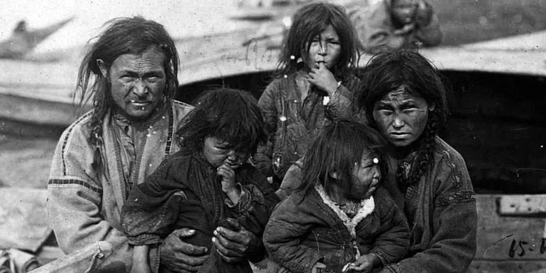 Кеты - самый загадочный народ Сибири. Кто они такие и почему внезапно решили переселиться на Крайний Север?