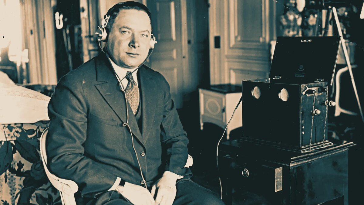 Давид Абрамович Сарнов