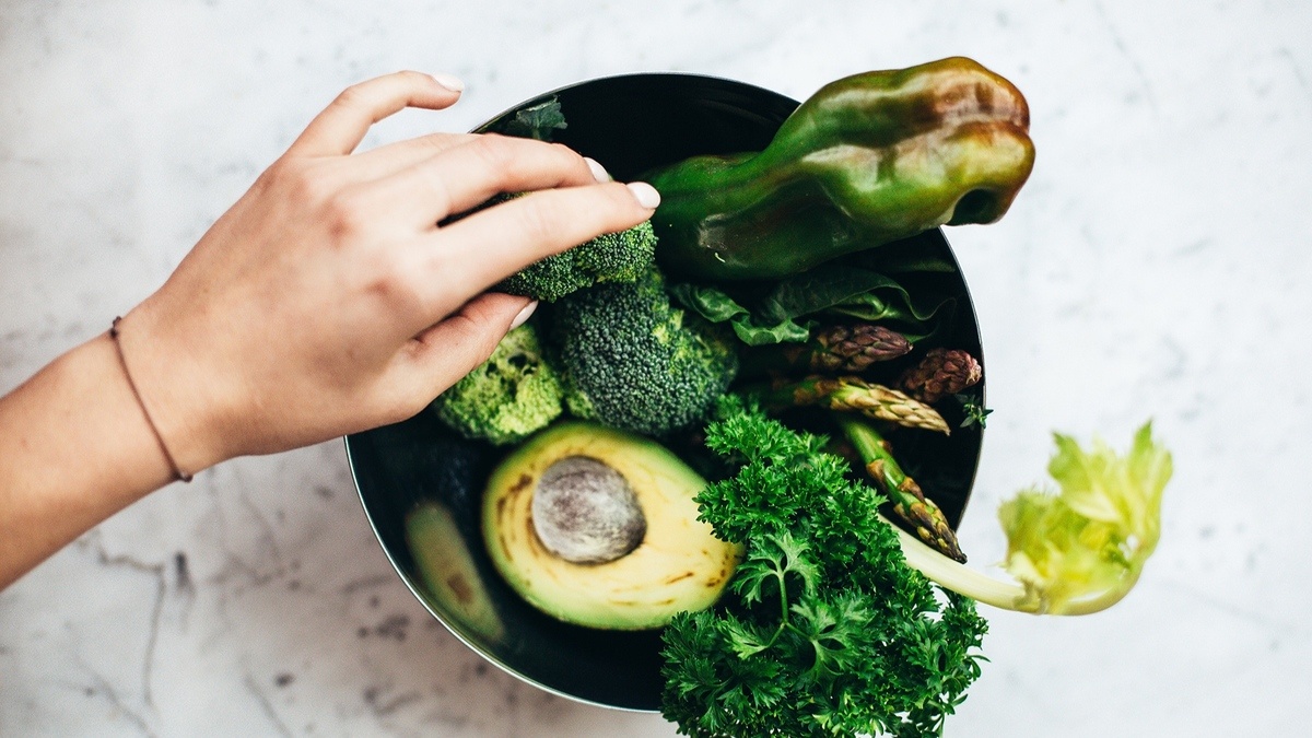 Витамин Е, известный также как токоферол, является важным элементом для поддержания здоровья.