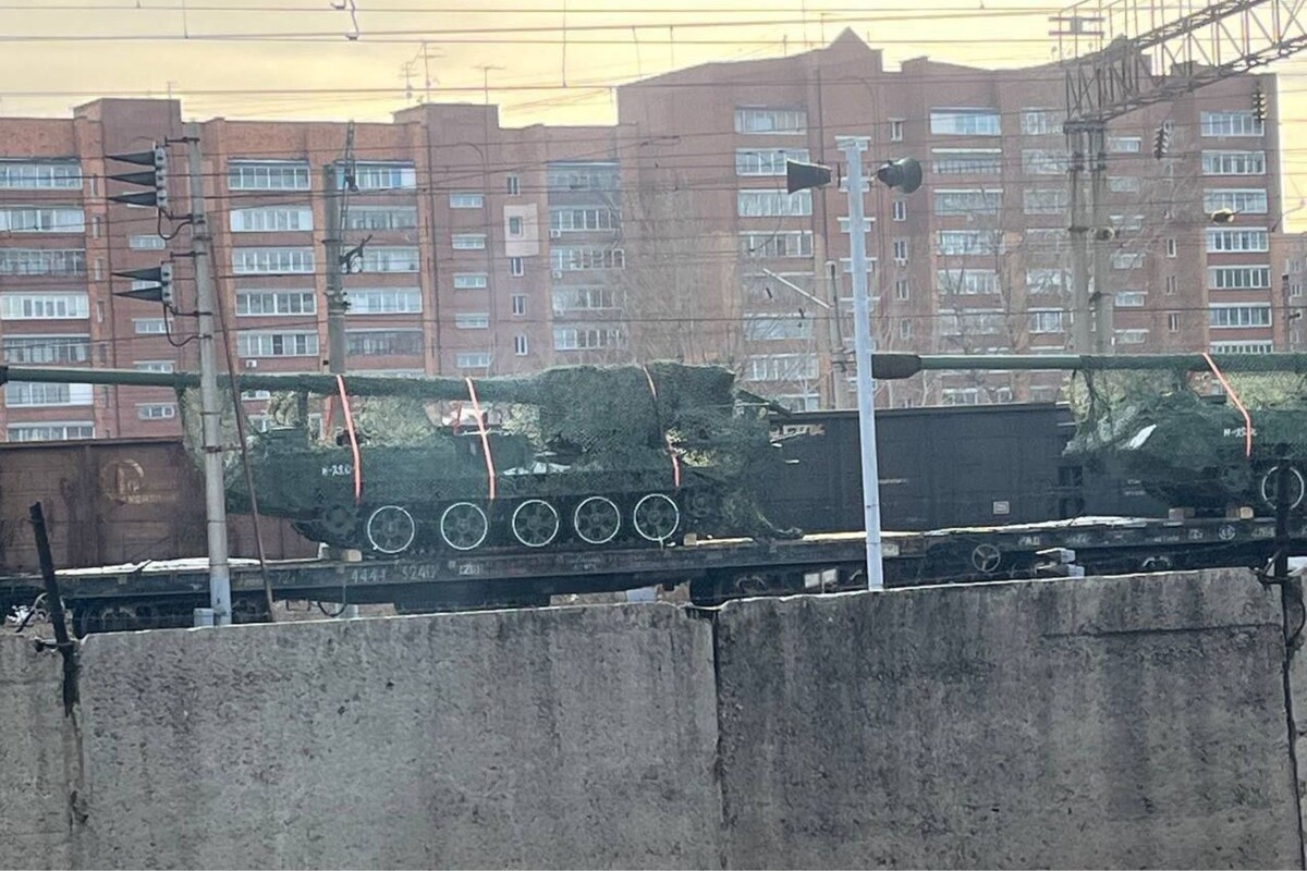 Транспортировка САУ М-1989 «Коксан» по территории РФ. Источник: Яндекс.Картинки 