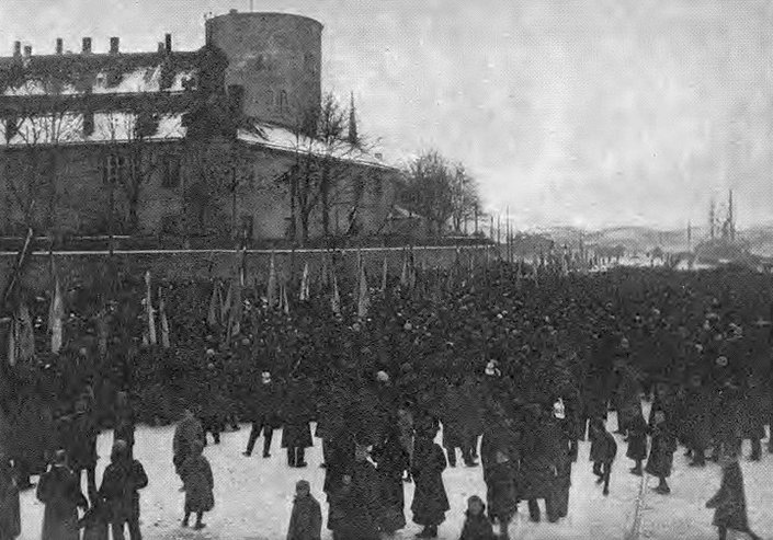 18 ноября 1920 года у Рижского замка © Ilustrēts Žurnāls