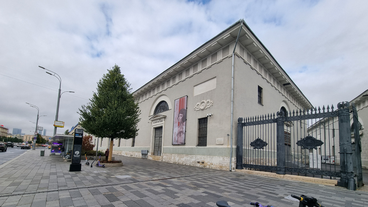 На фото: корпус музея Москвы, где проходят временные тематические выставки