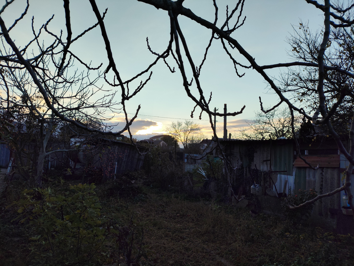 Это очень ярко на самом деле