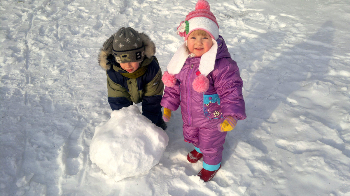 2014 год первый снеговик из первого снега
