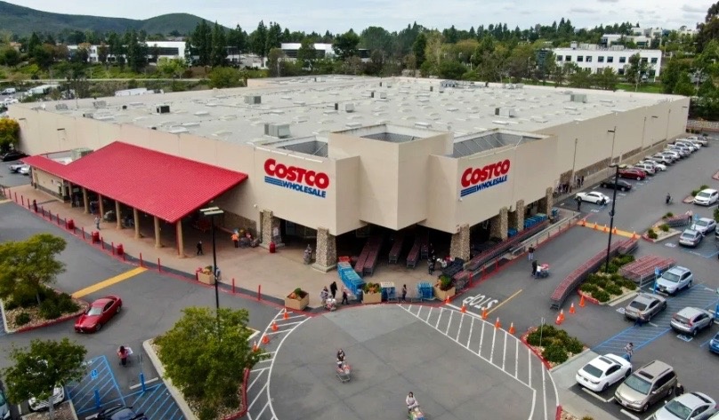 Магазин COSTCO.