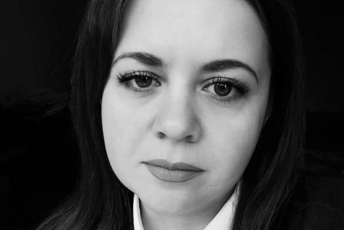     Погибла при атаке беспилотника на автомобиль главный редактор «Народной газеты» Юлия Кузнецова