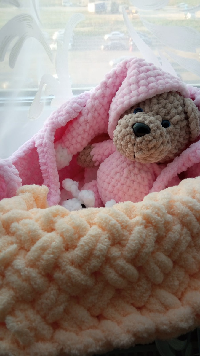 Вот такой медведик,например, стоит 1200₽. 