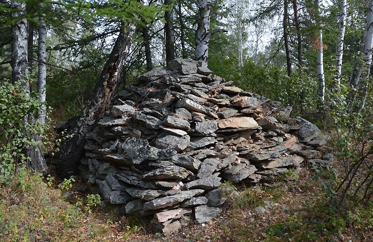 Одна из "пирамид". (Фото: lh4.googleusercontent.com).