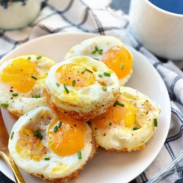 Вообще...мера...она должна быть во всём. Вот, например...куда мне пять яиц то! (За шутку строго не судите!)