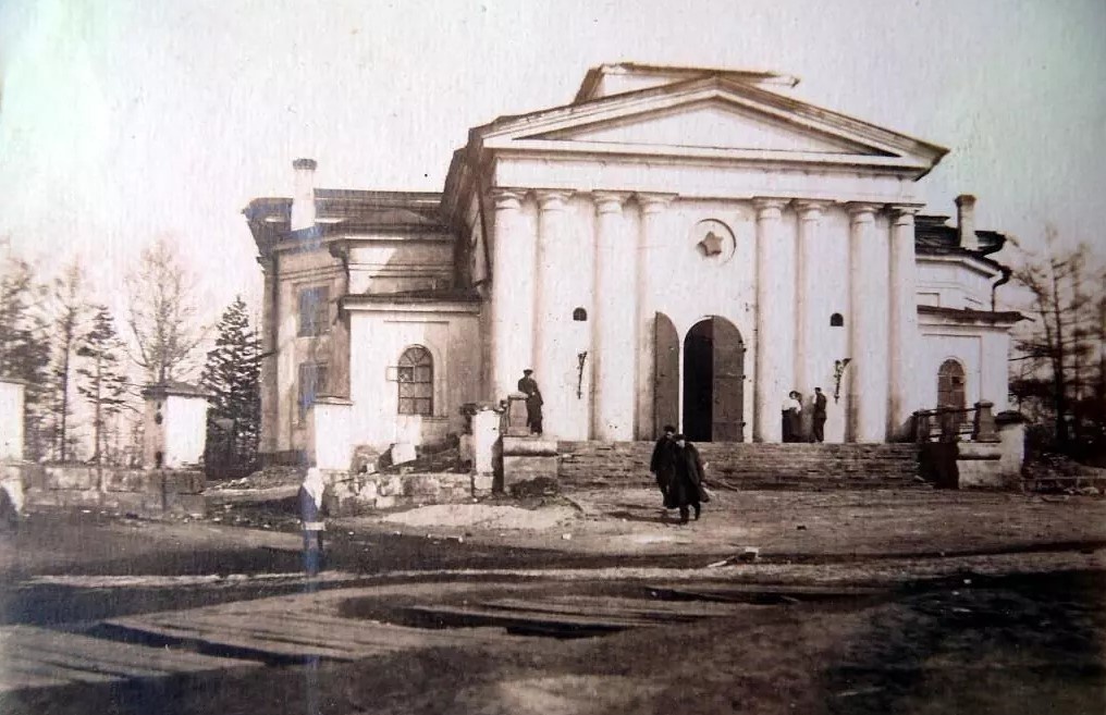 Снимок 1930х гг., в таком виде строение простояло до конца века